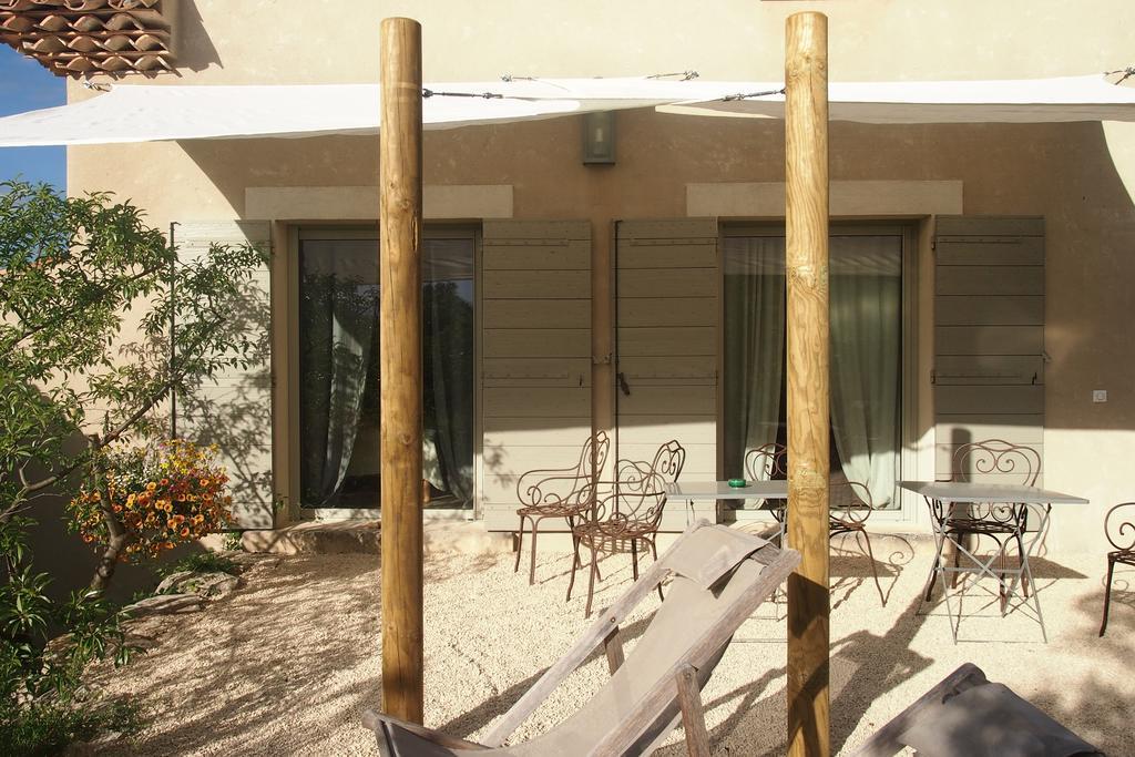 La Maison Des Collines Otel Allemagne-en-Provence Dış mekan fotoğraf